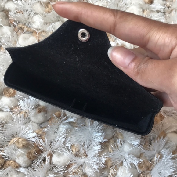 Ray-Ban Glasses Case - Picture 2 of 6